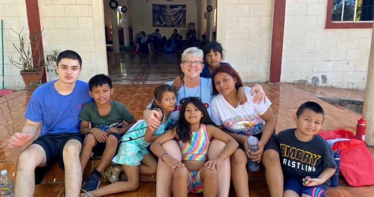 S. Diane in El Salvador